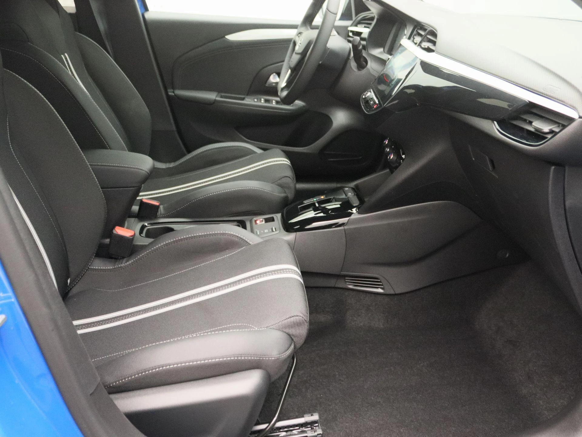 Opel-Corsa-image-24