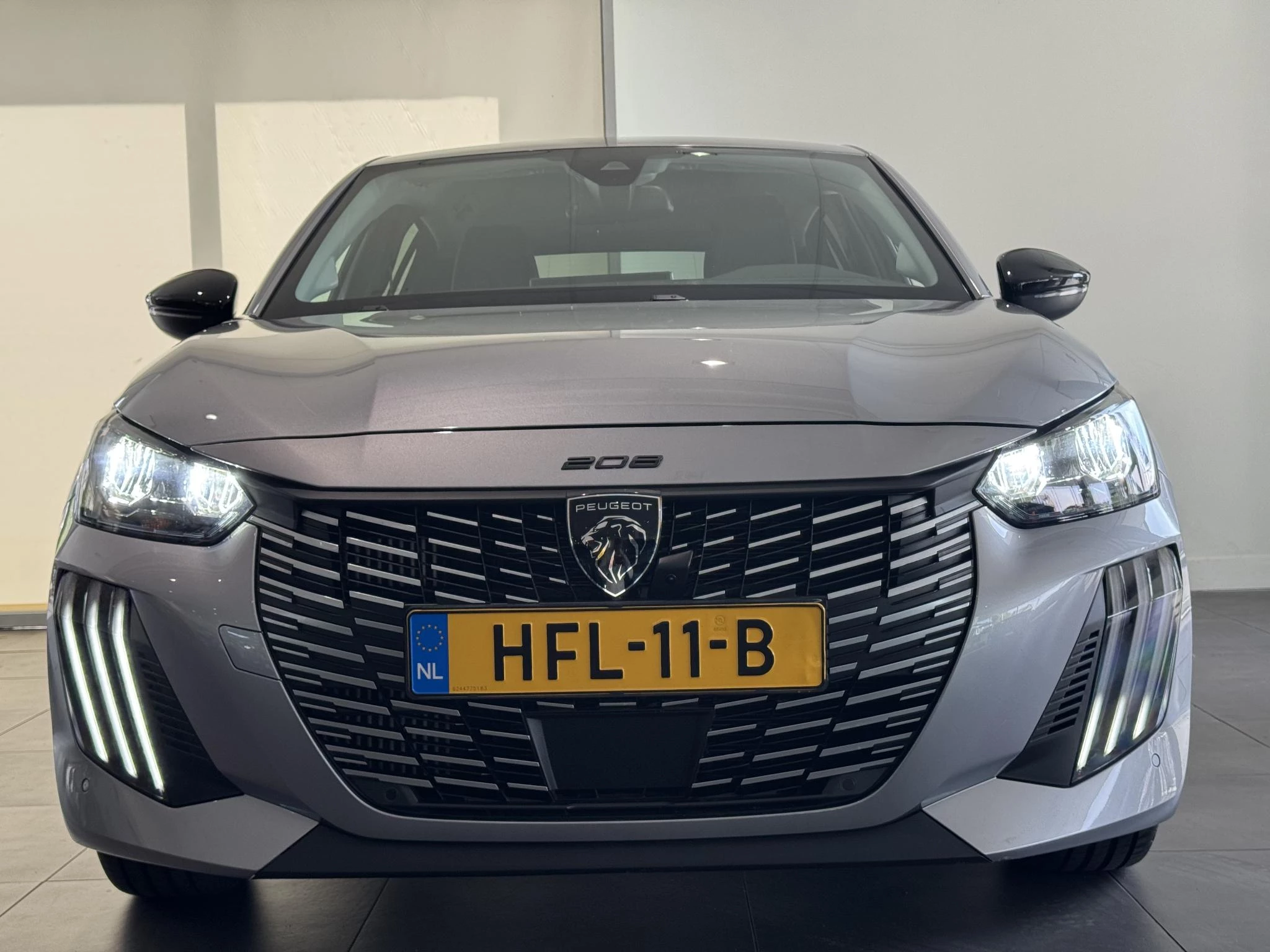 Peugeot-208-image-1