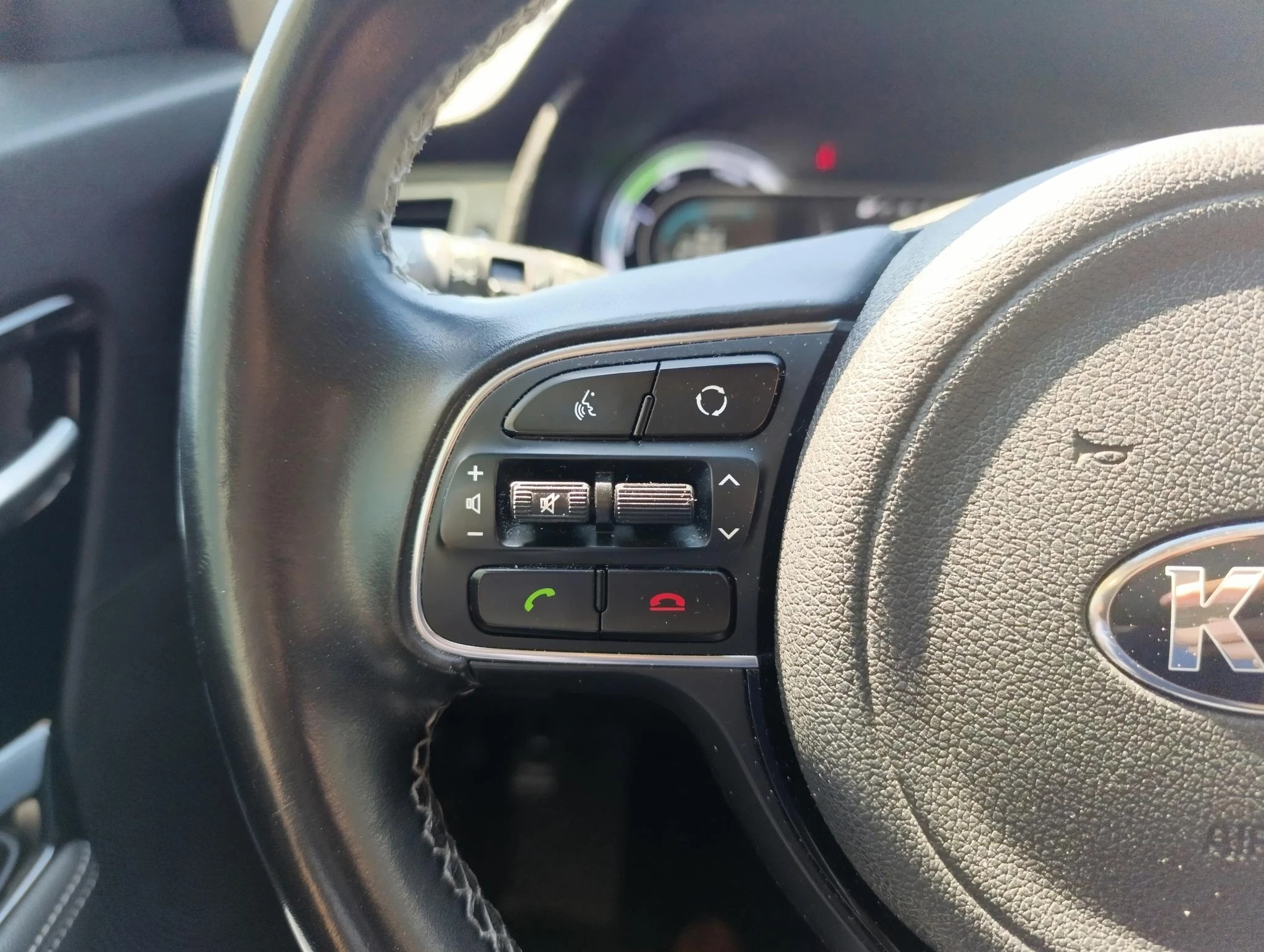 Kia-Niro-image-16