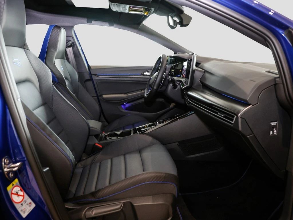 Volkswagen-Golf-image-10
