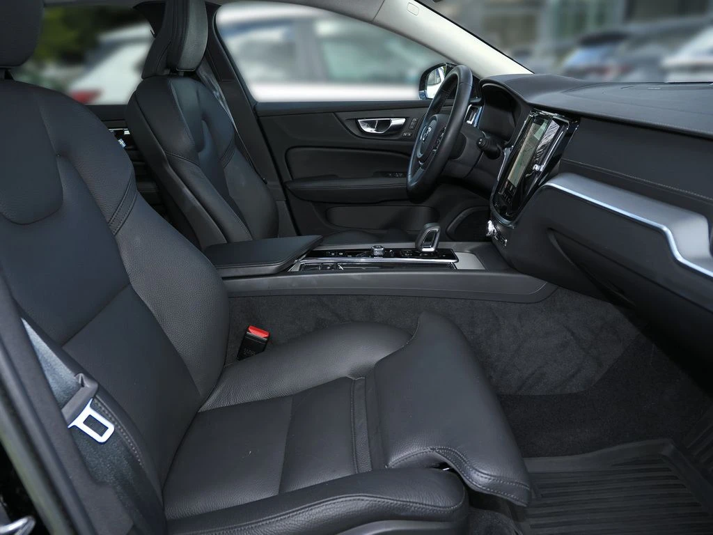 Volvo-V60-image-9