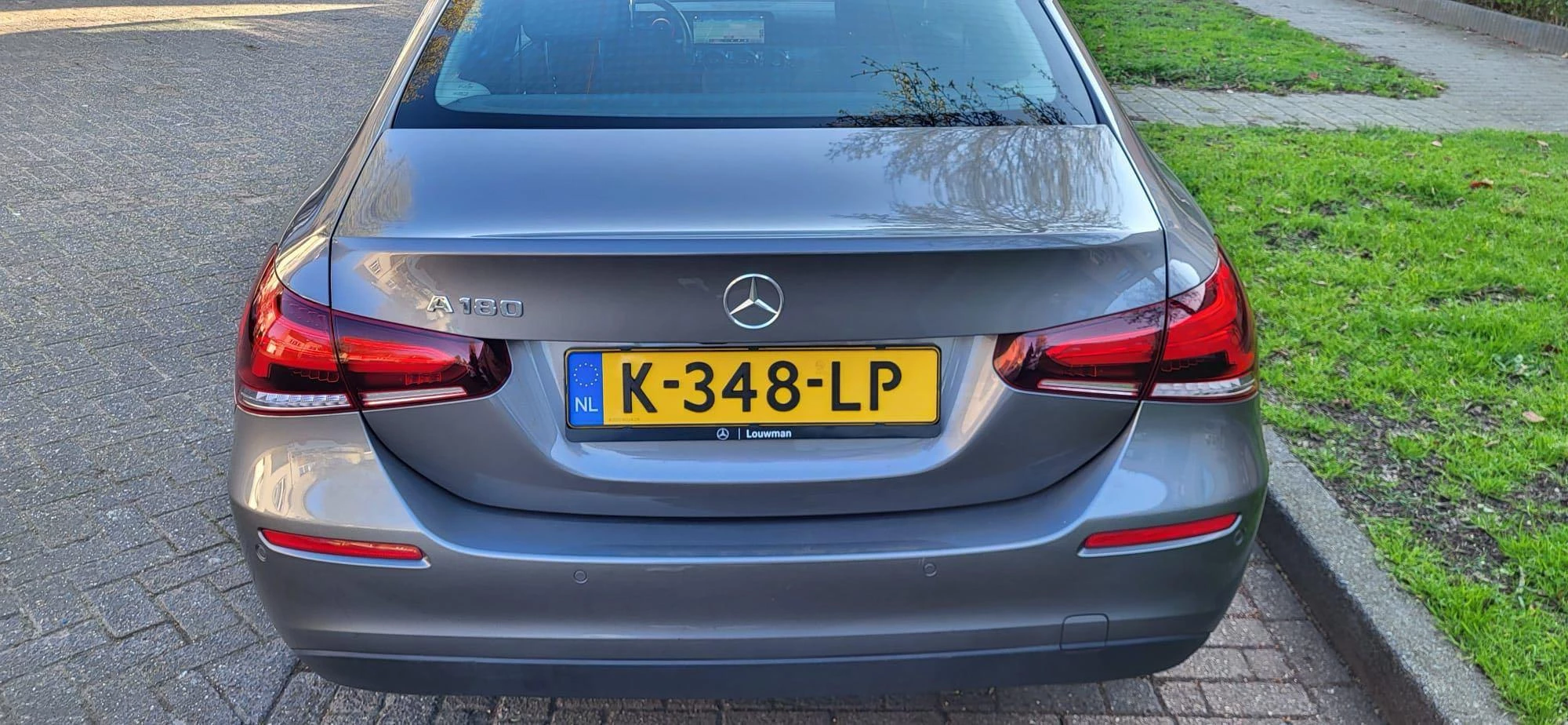 Mercedes-Benz-A-Klasse-image-3