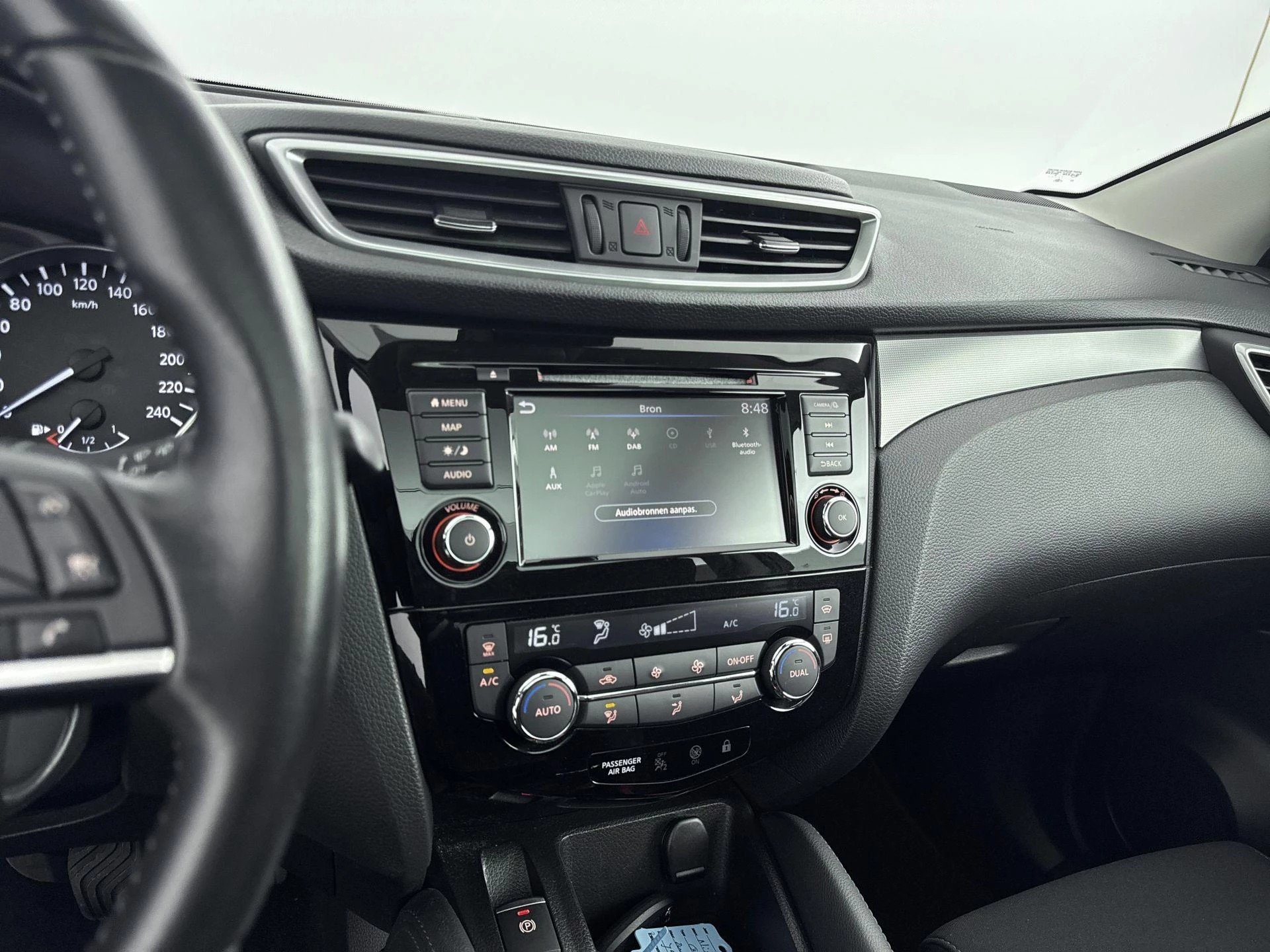 Nissan-QASHQAI-image-15