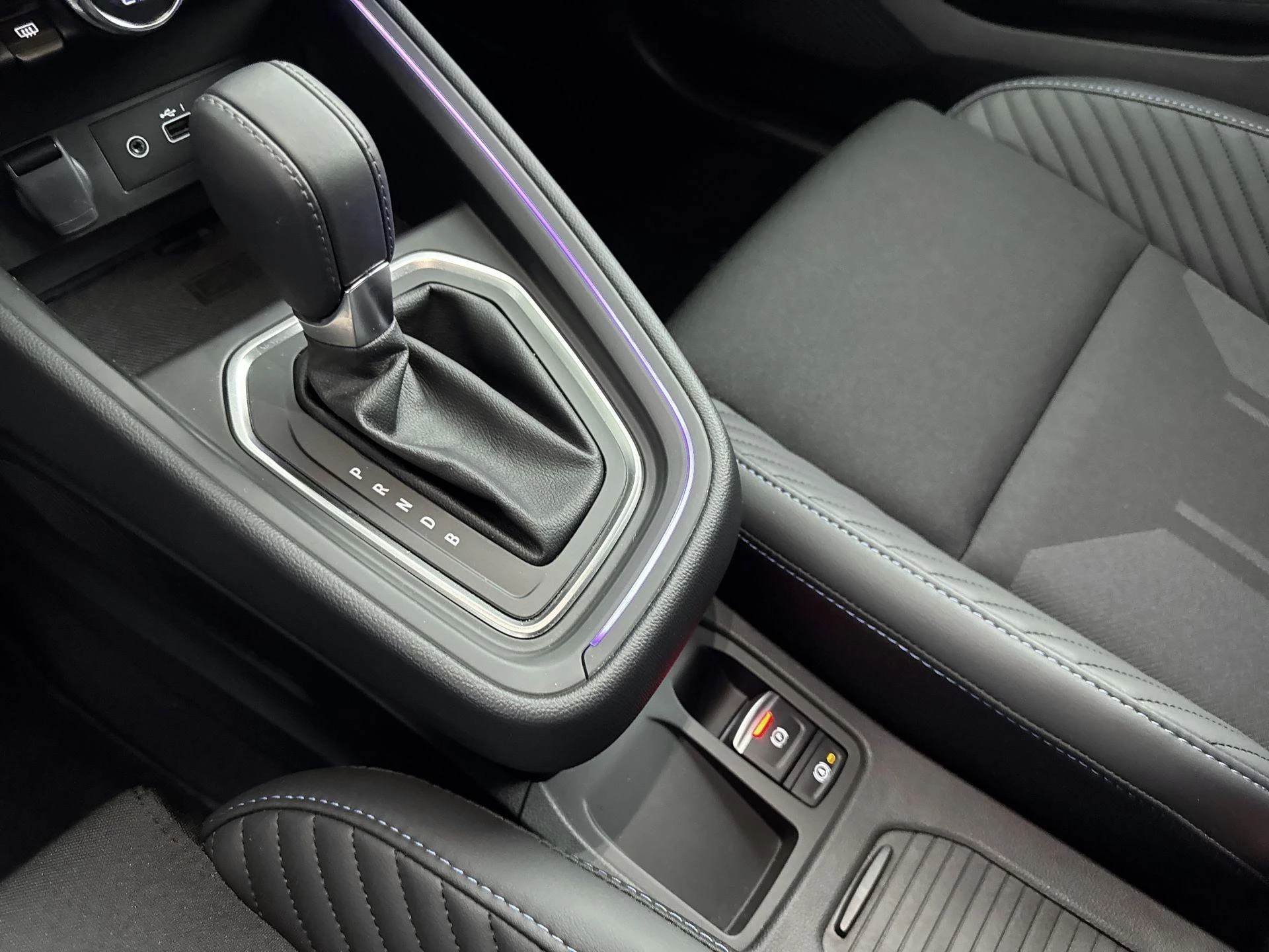 Renault-Clio-image-12