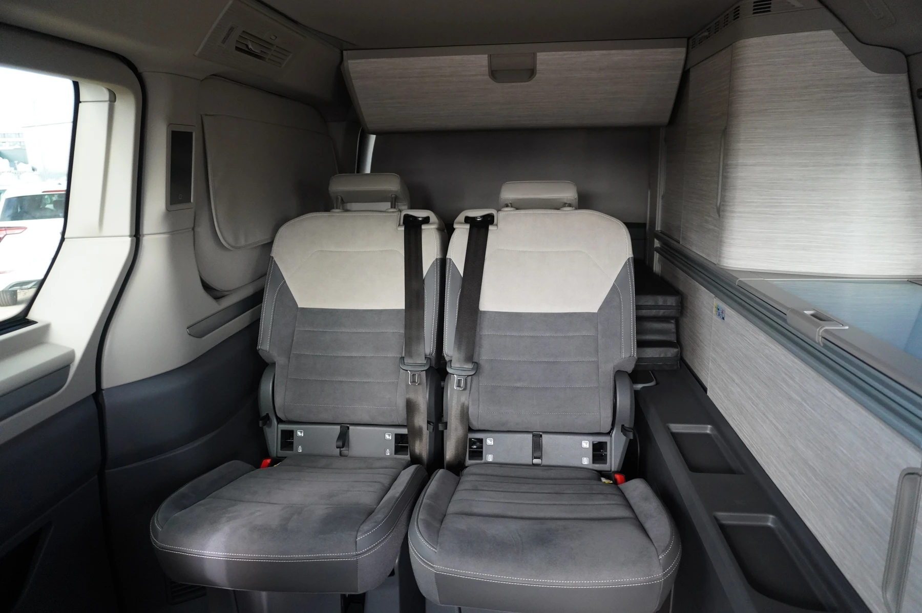 Volkswagen-California-image-10