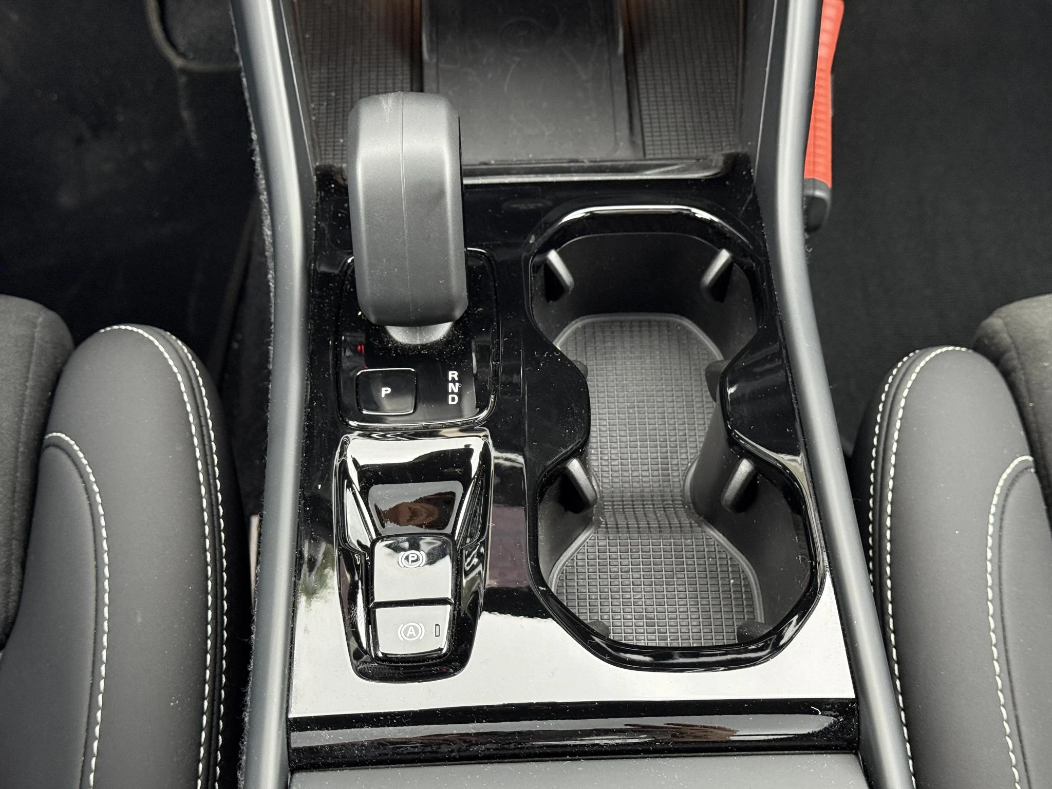 Volvo-XC40-image-23