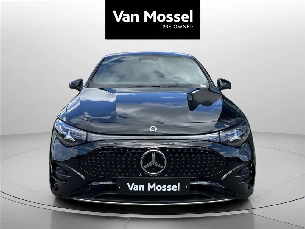 Mercedes-Benz-CLA-image-1