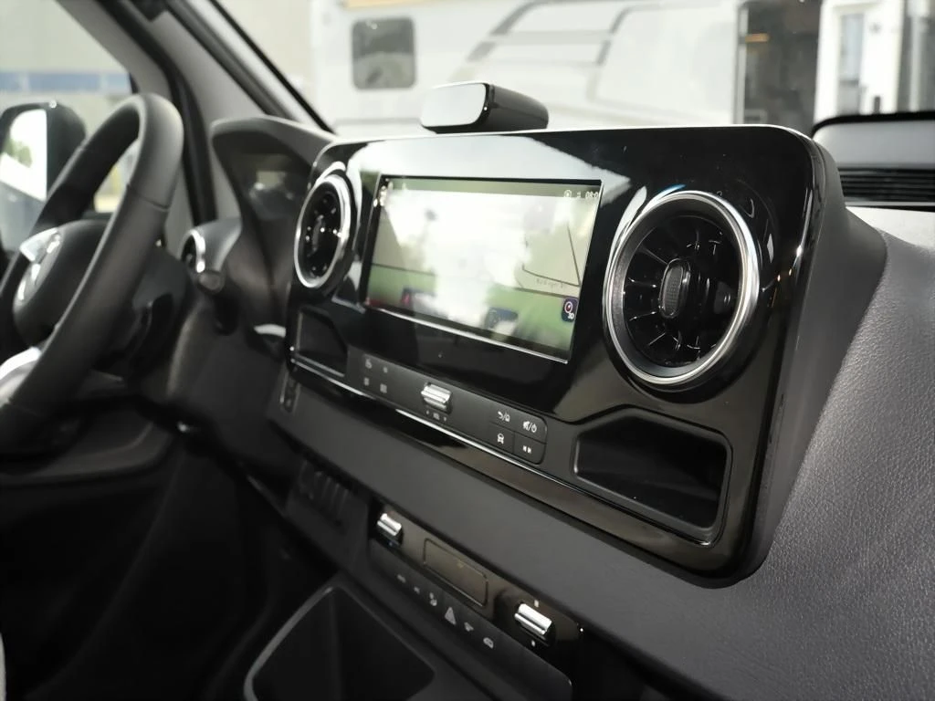 Hymer--image-9