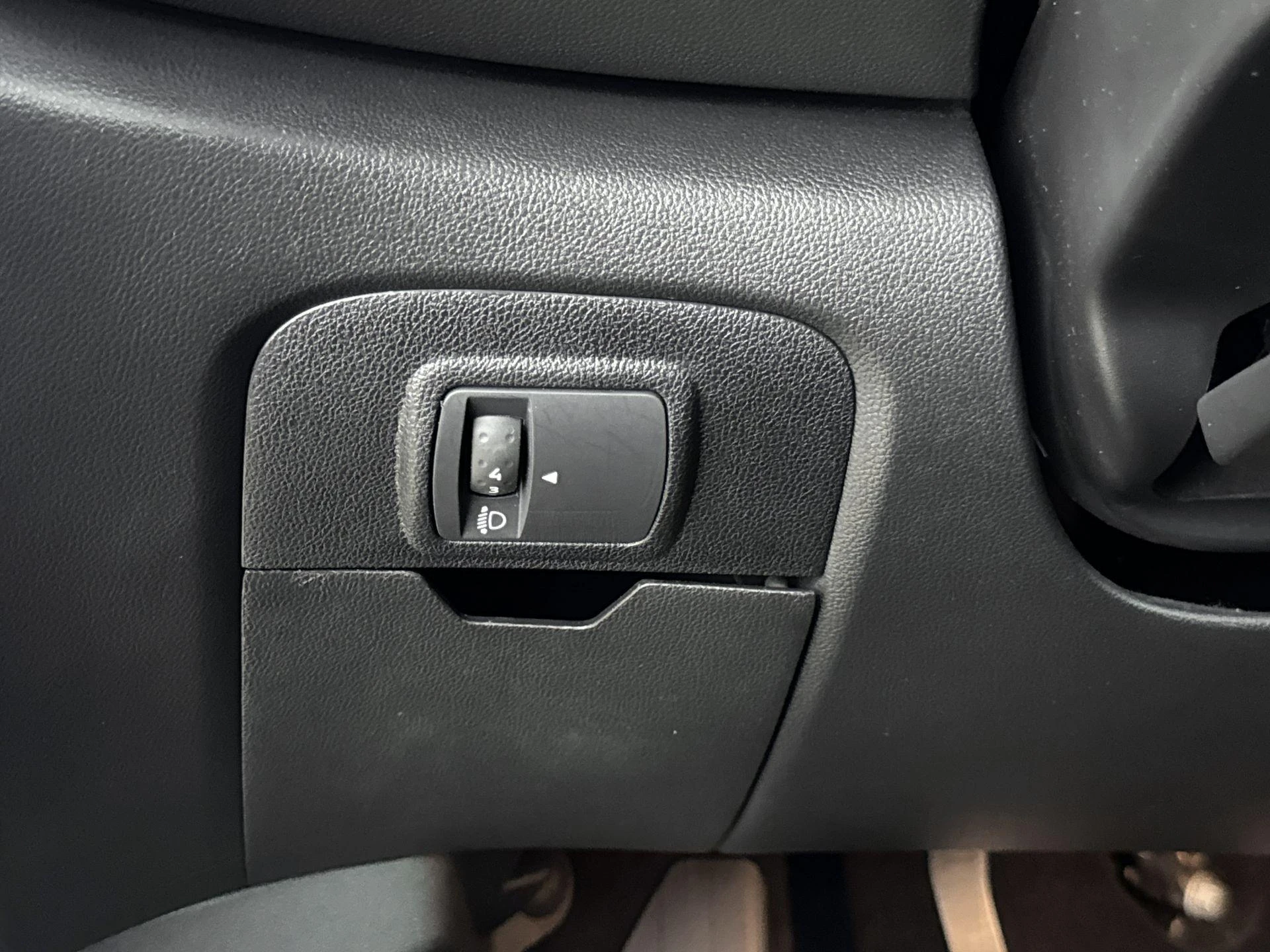 Renault-Grand Scénic-image-20