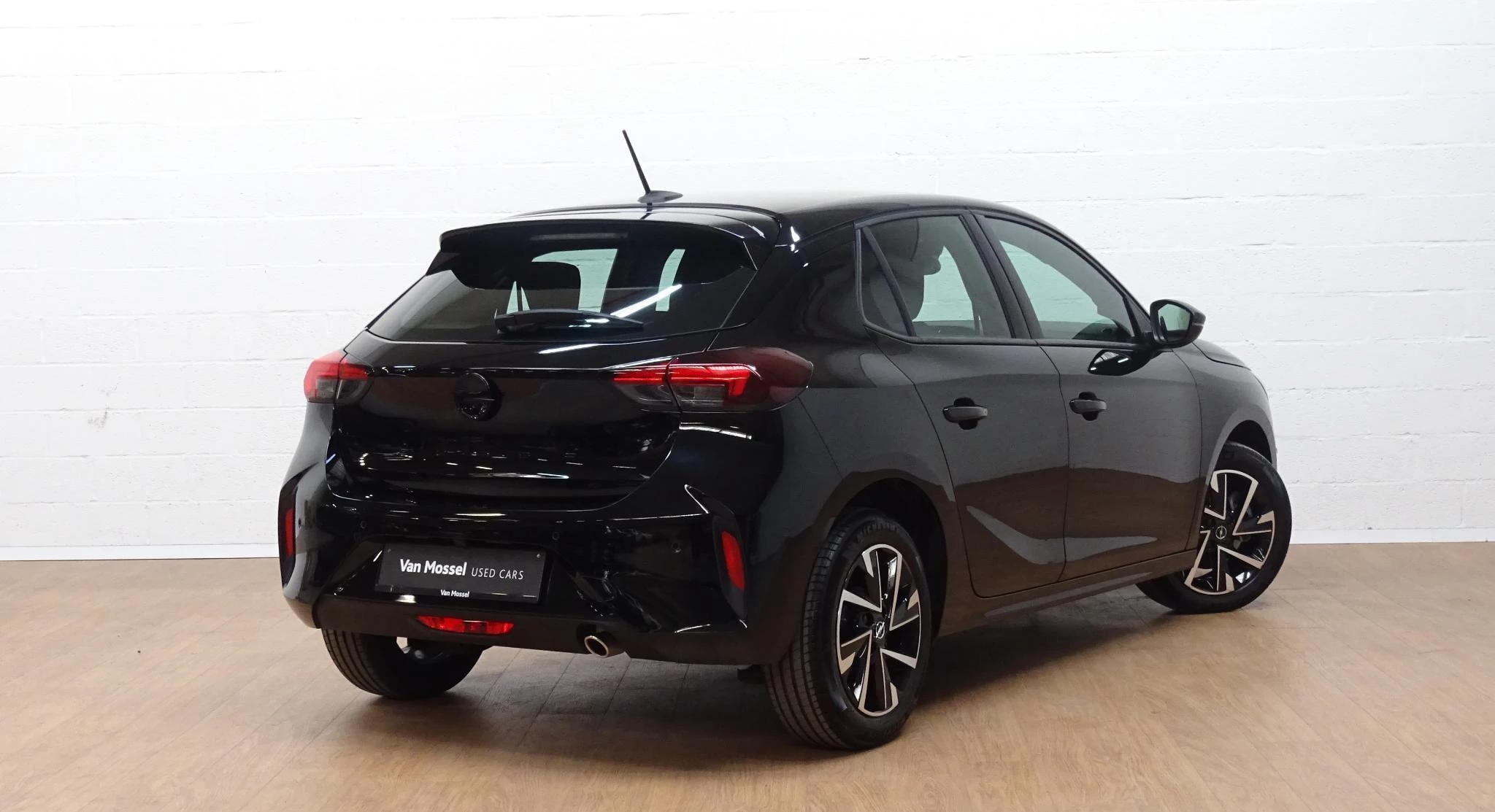 Opel-Corsa-image-3