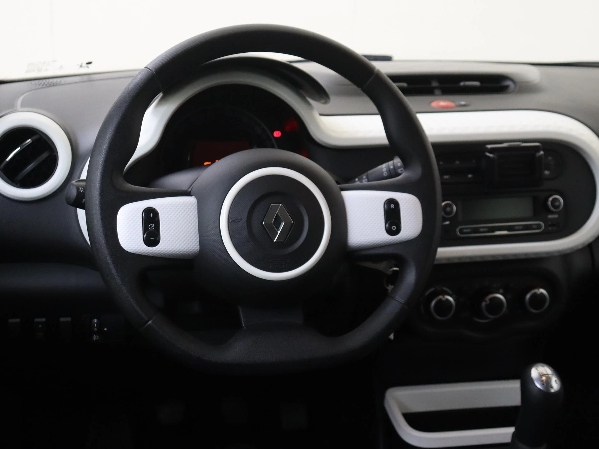Renault-Twingo-image-10