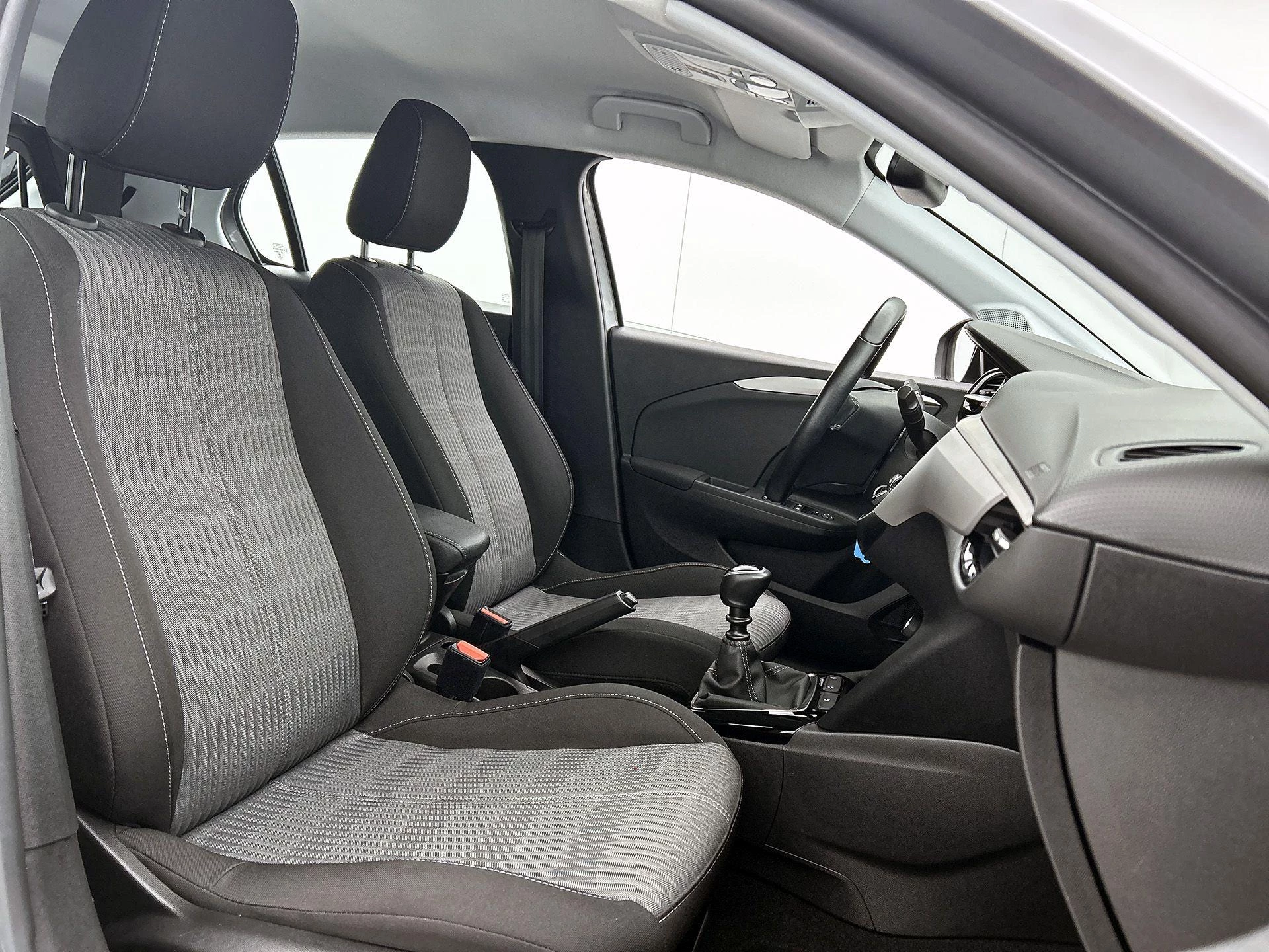 Opel-Corsa-image-14