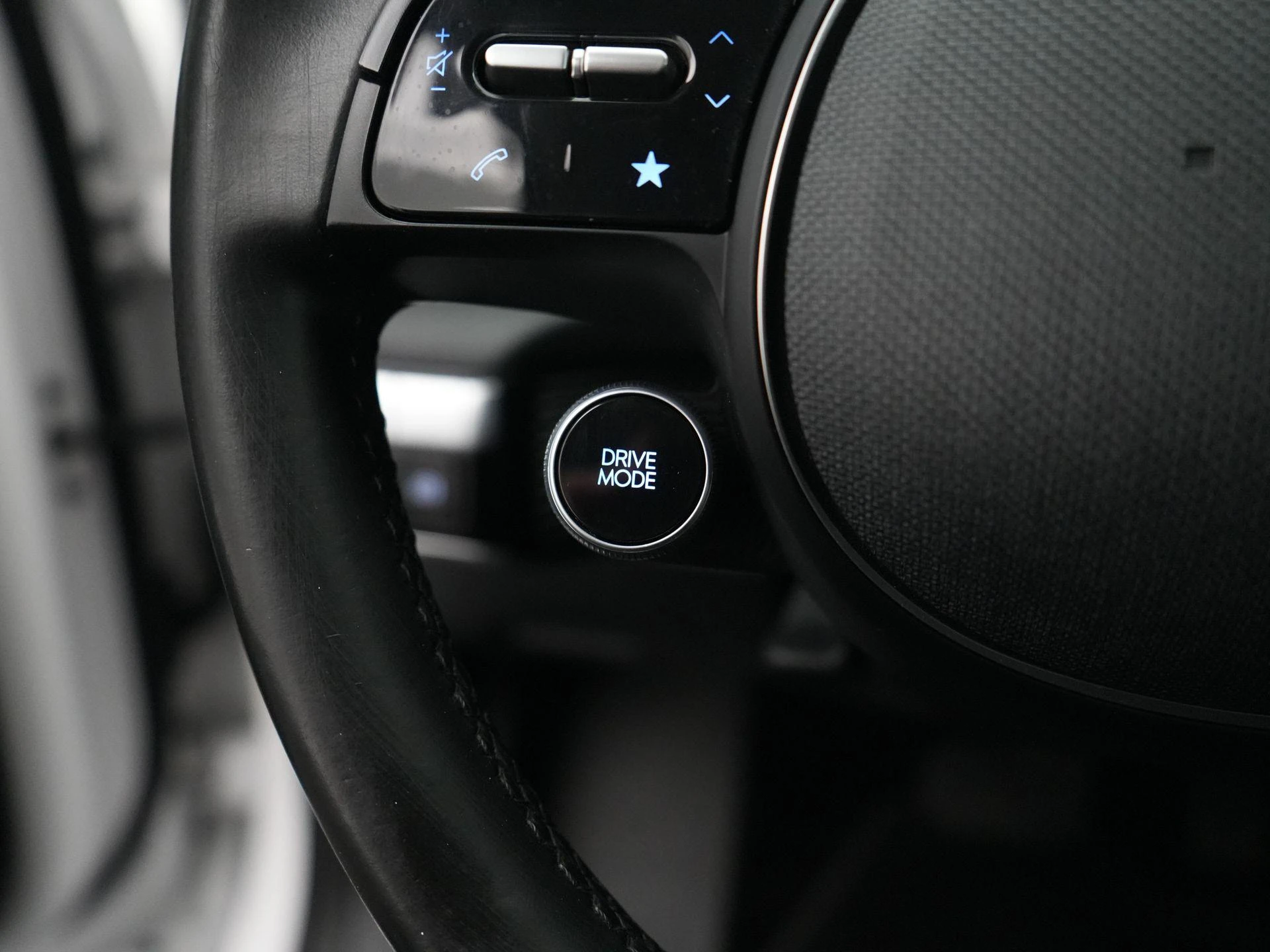 Hyundai-IONIQ 5-image-16