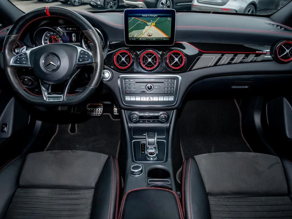Mercedes-AMG-CLA 45 AMG-image-12