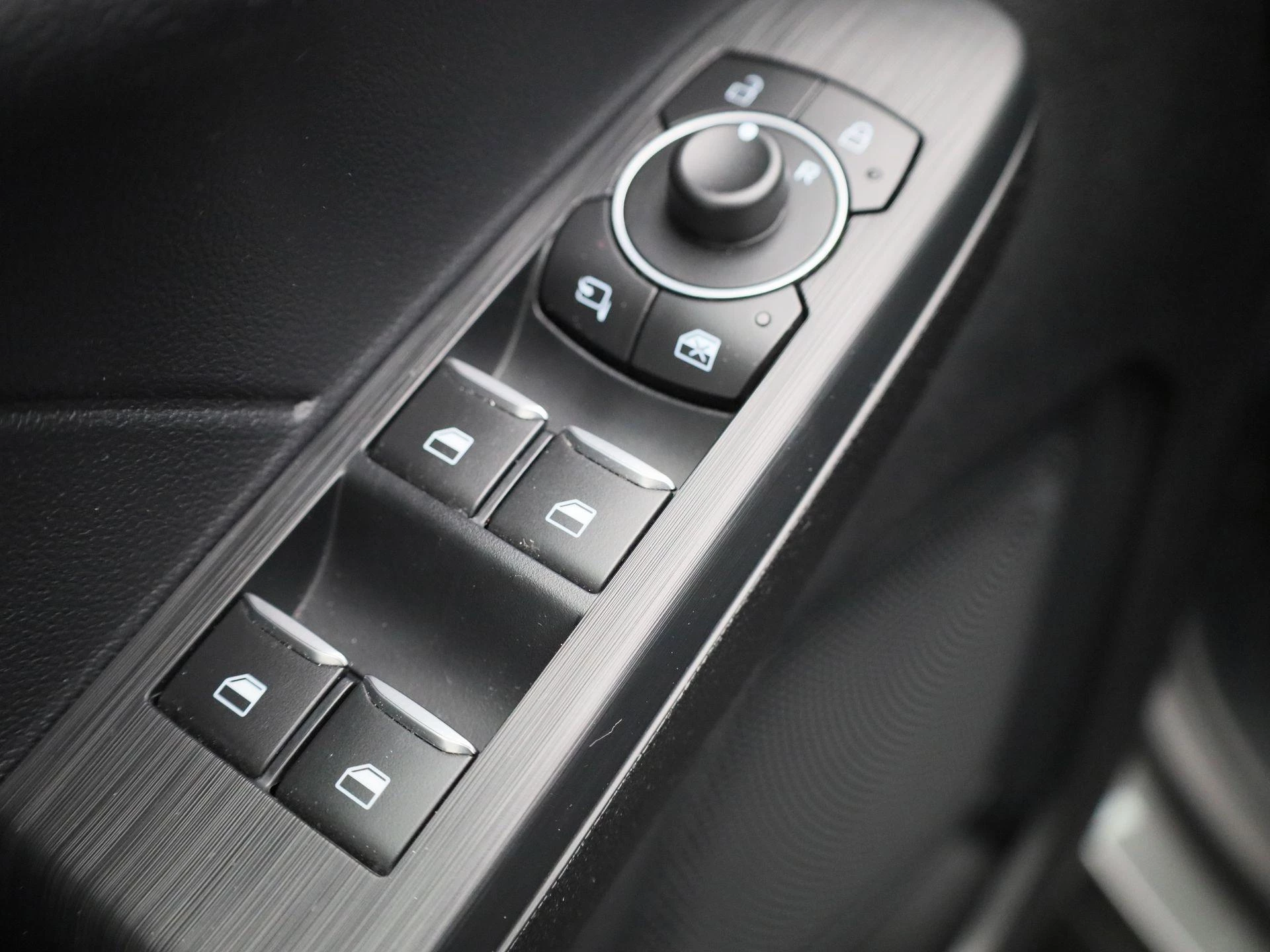 Ford Kuga 2.5 PHEV Titanium