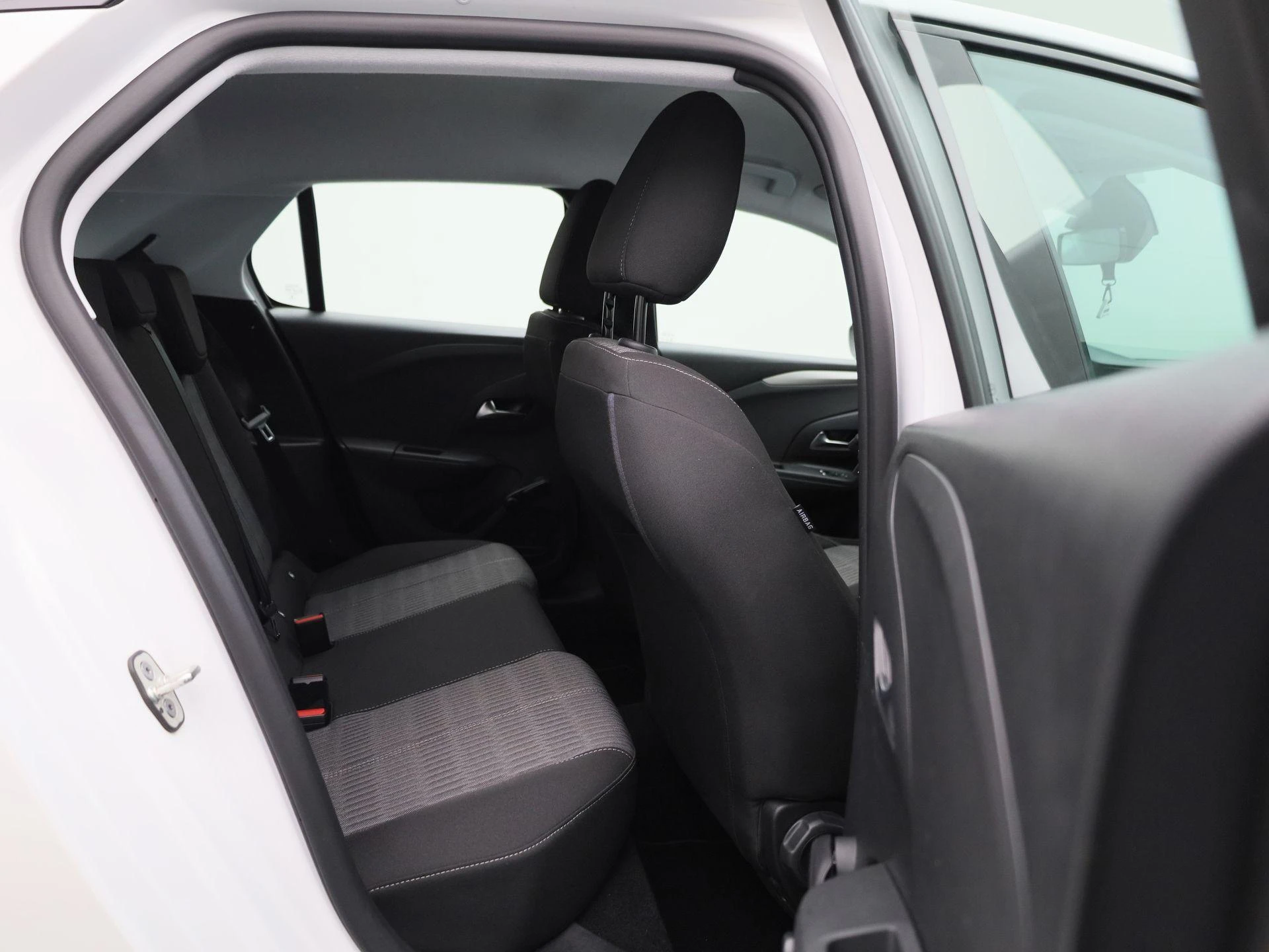Opel-Corsa-image-28