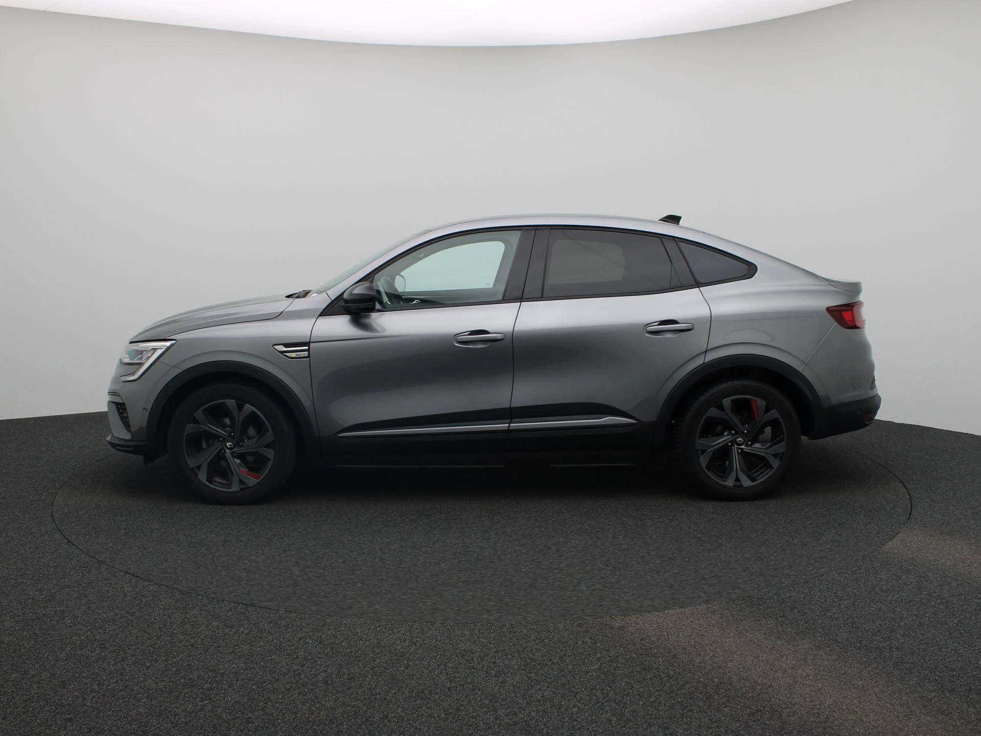 Renault-Arkana-image-3