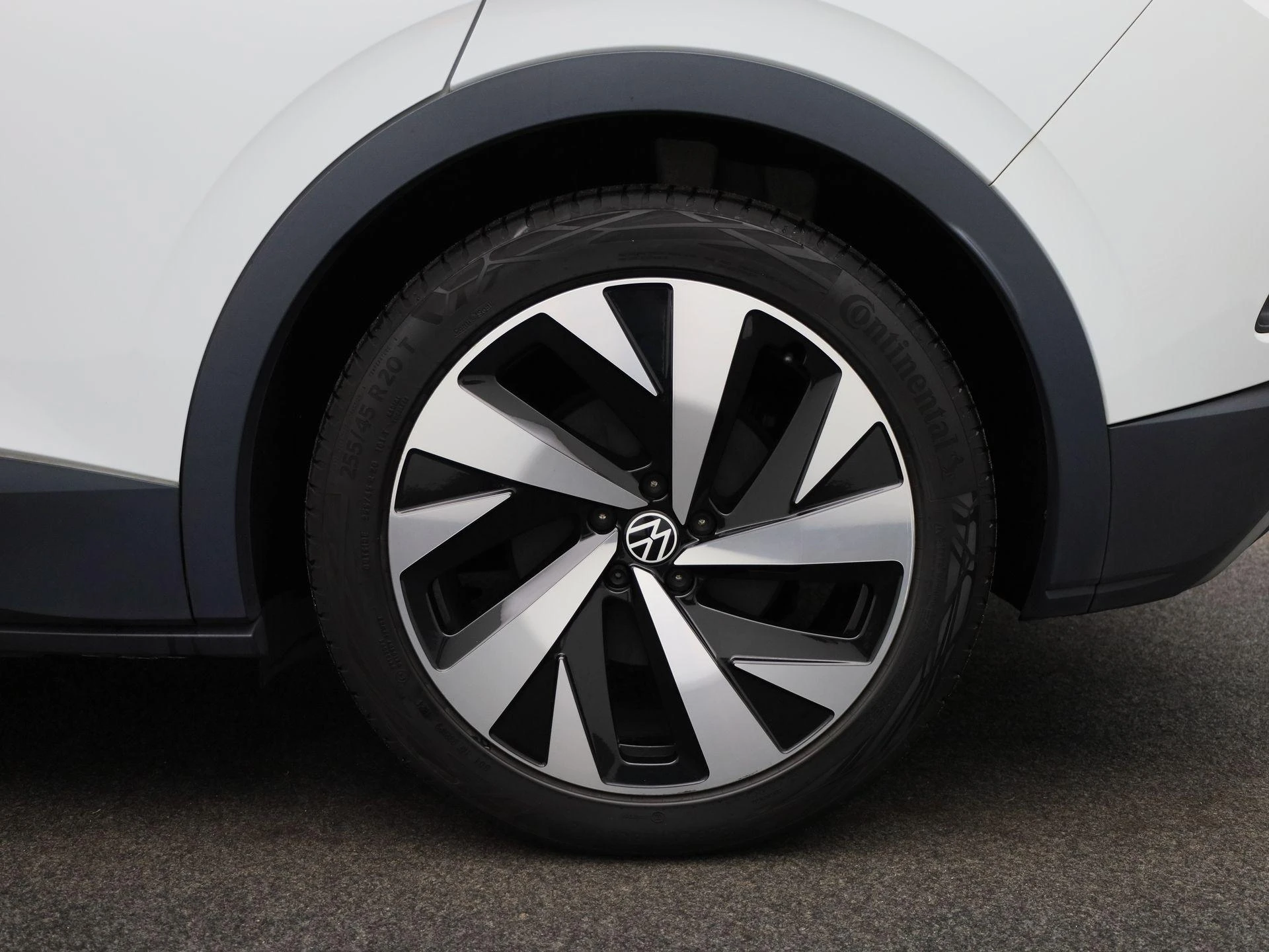 Volkswagen-ID.4-image-11