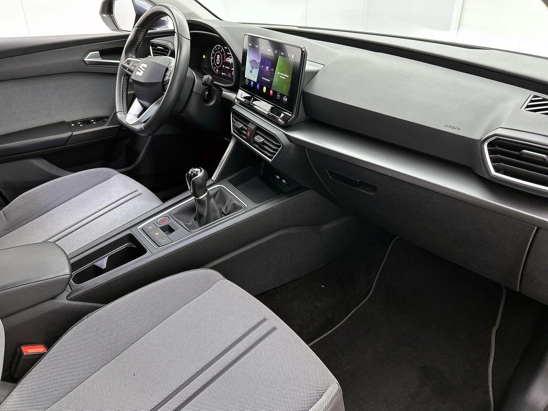 SEAT-Leon-image-19