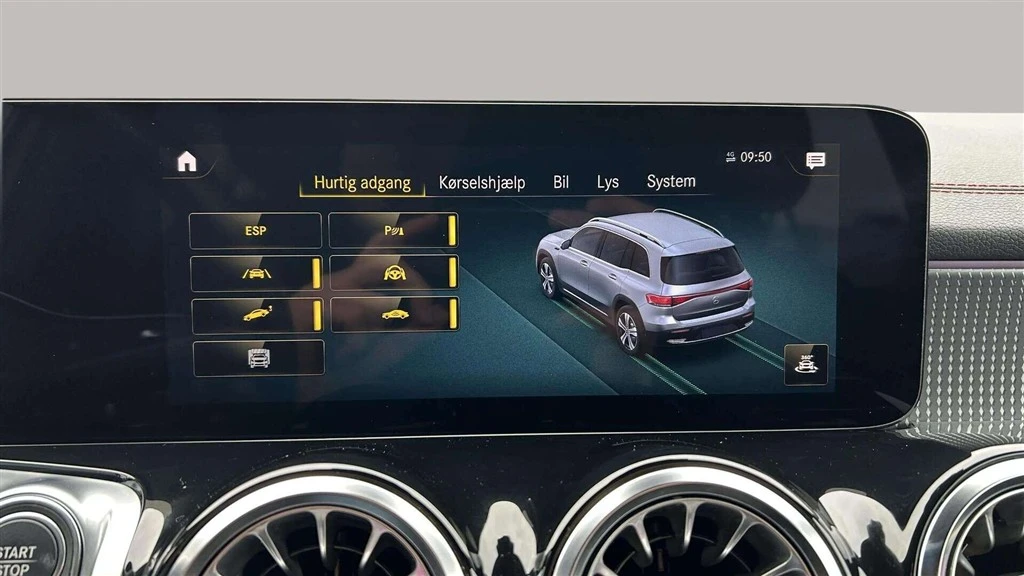 Mercedes-Benz-EQB-image-18