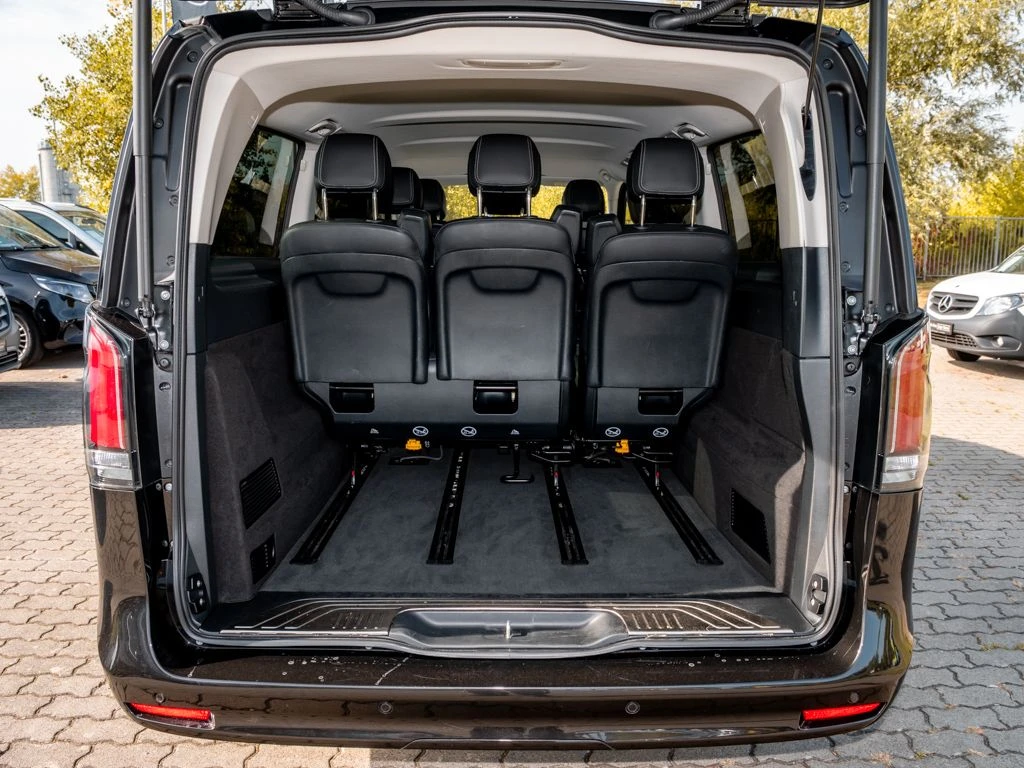 Mercedes-Benz-V-Klasse 300-image-15