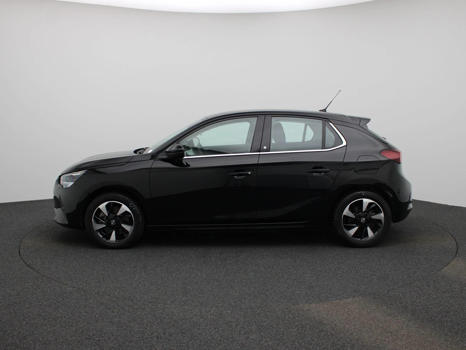 Opel-Corsa-e-image-3