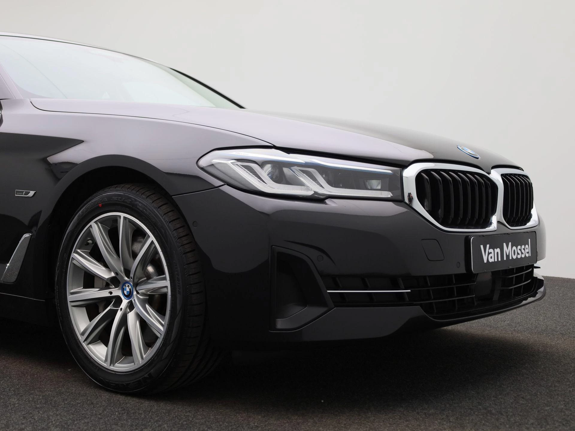 BMW-5 Serie-image-52
