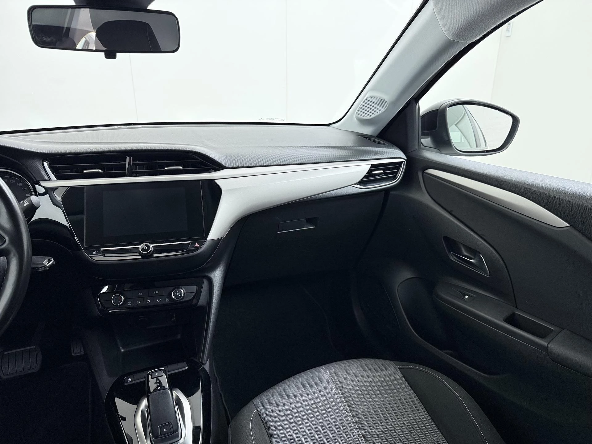 Opel-Corsa-image-17