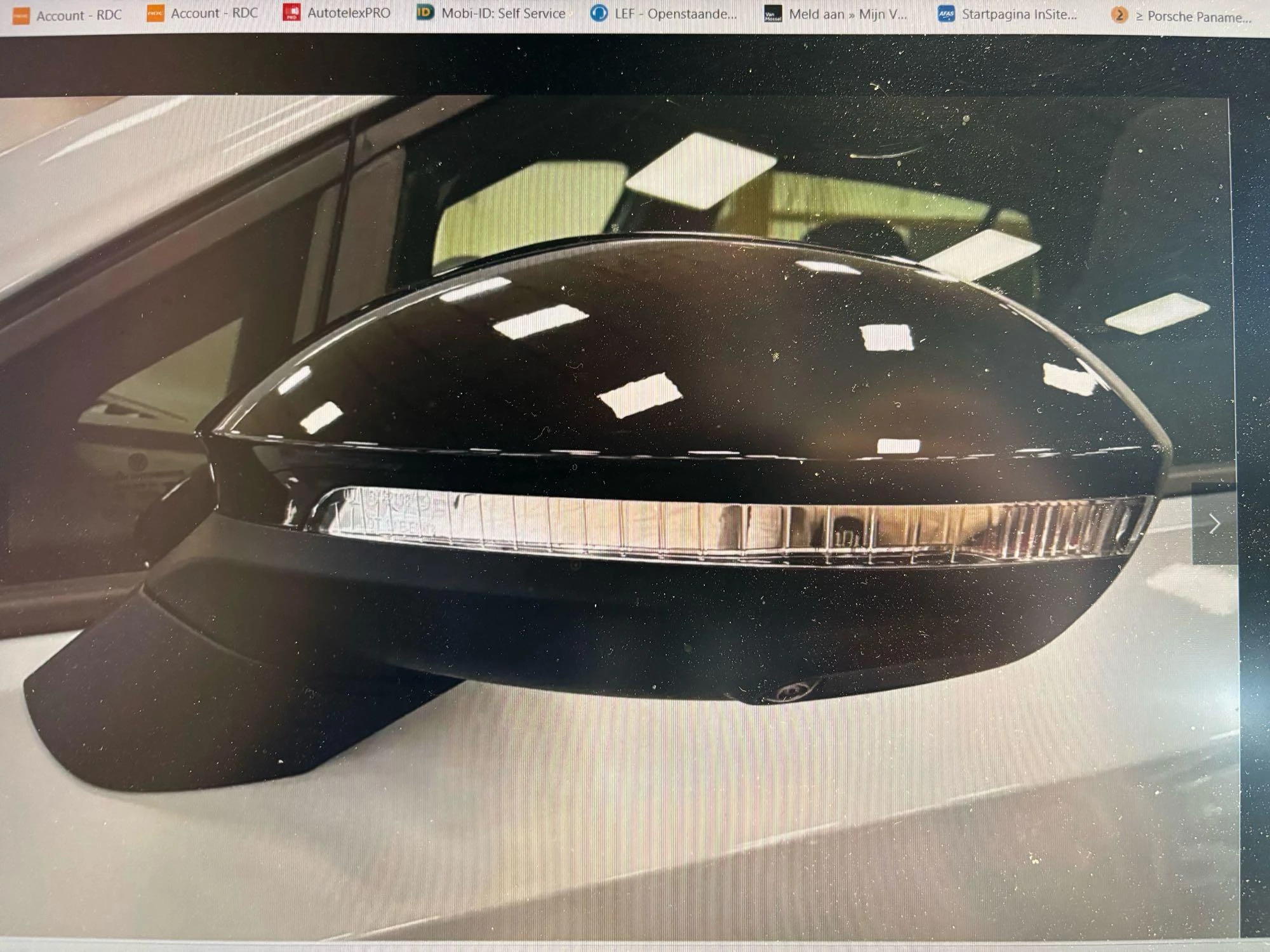 Volkswagen-Golf-image-7