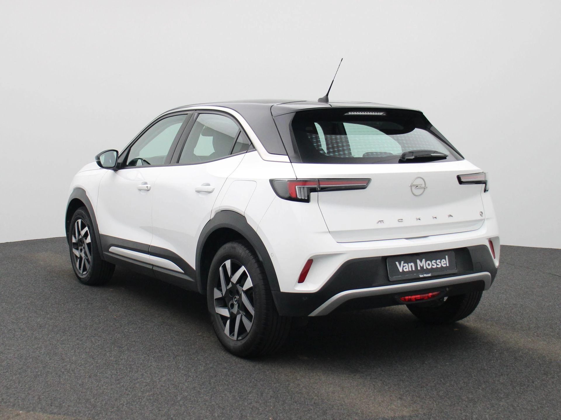 Opel-Mokka-e-image-2