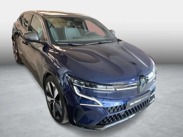 Renault-Megane E-Tech-image-1