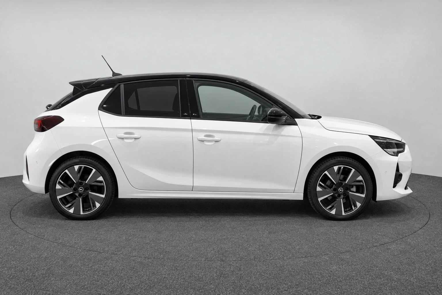 Opel-Corsa-e-image-3