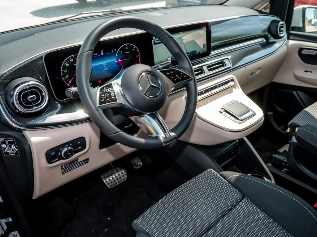 Mercedes-Benz-Marco Polo-image-8