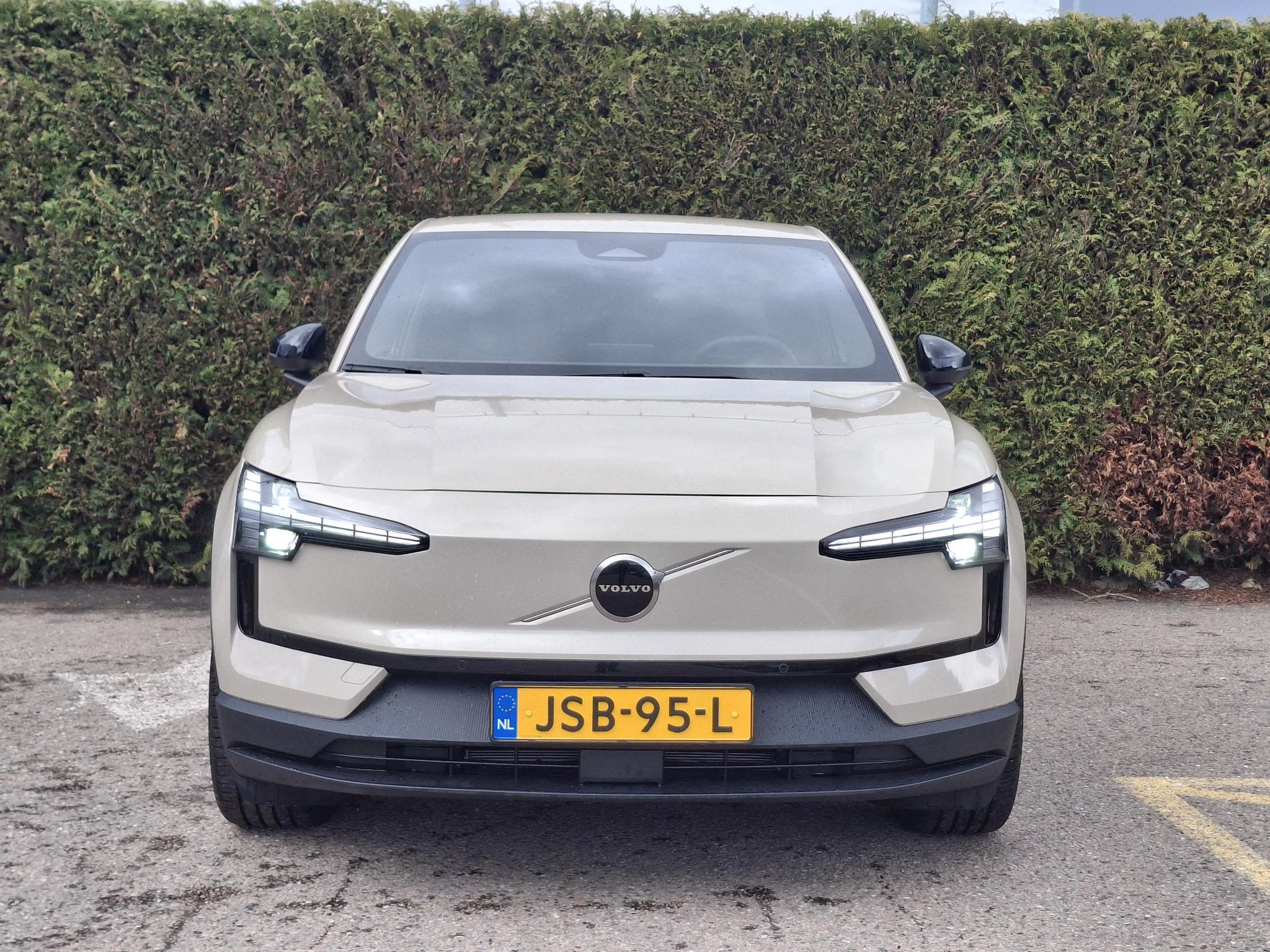 Volvo-EX30-image-7