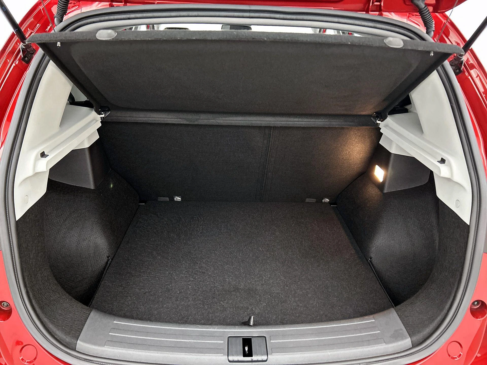 MG-ZS-image-29