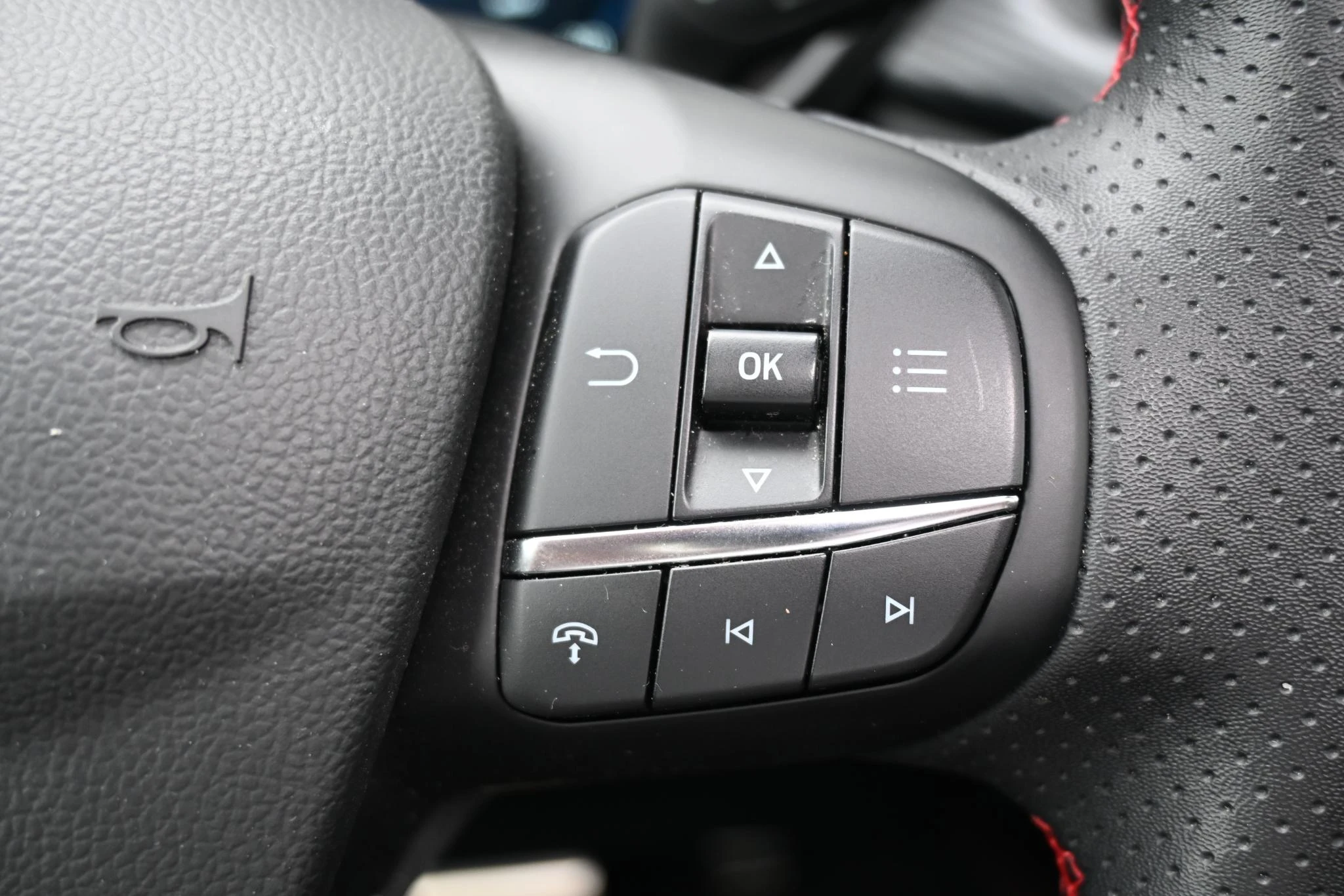 Ford-Kuga-image-13