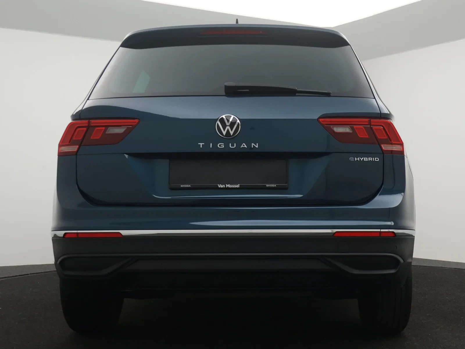 Volkswagen-Tiguan-image-3
