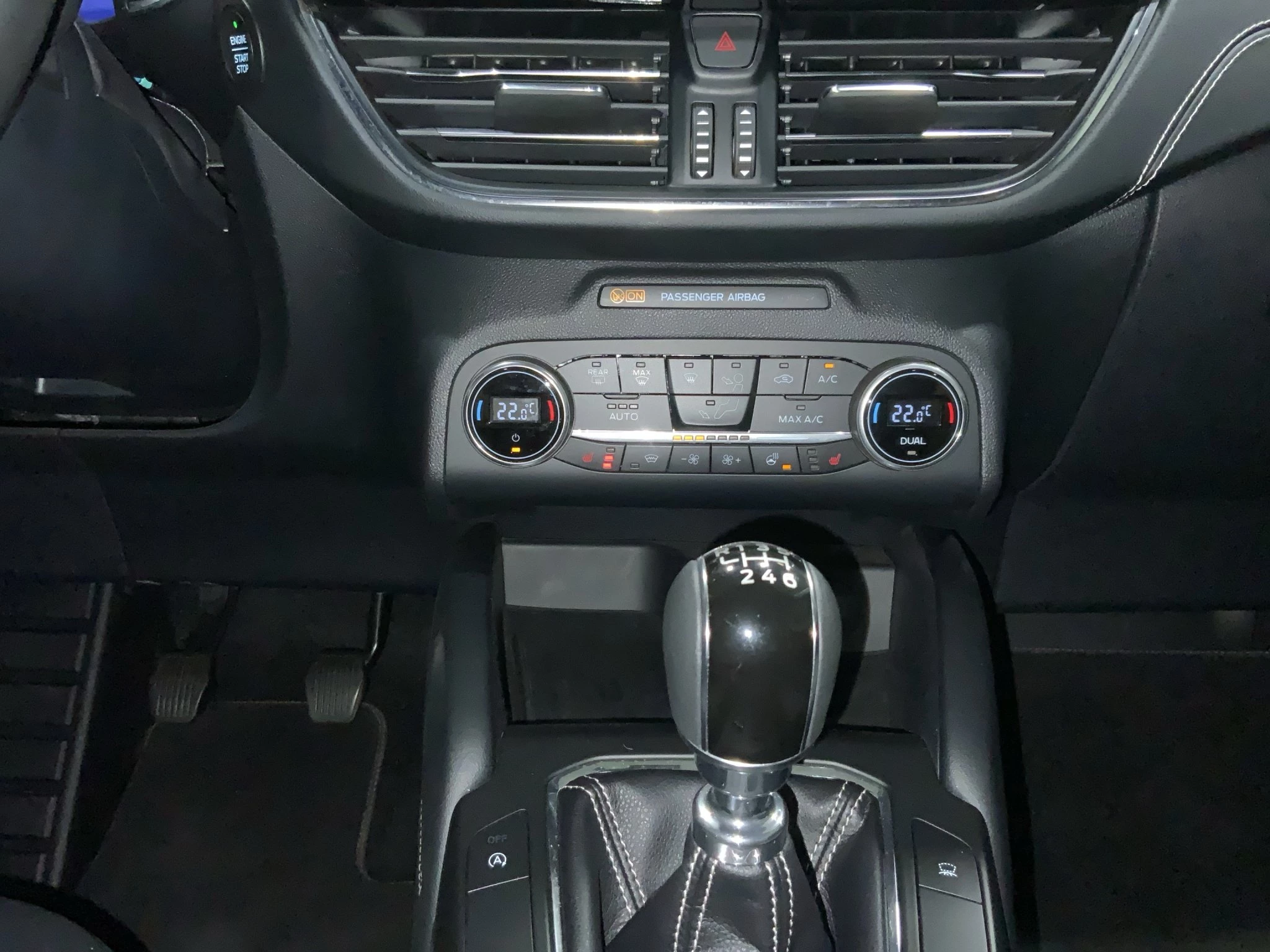 Ford Kuga Vignale*LEDER*RFK*NAVI*HUD*WINTER-PKT.