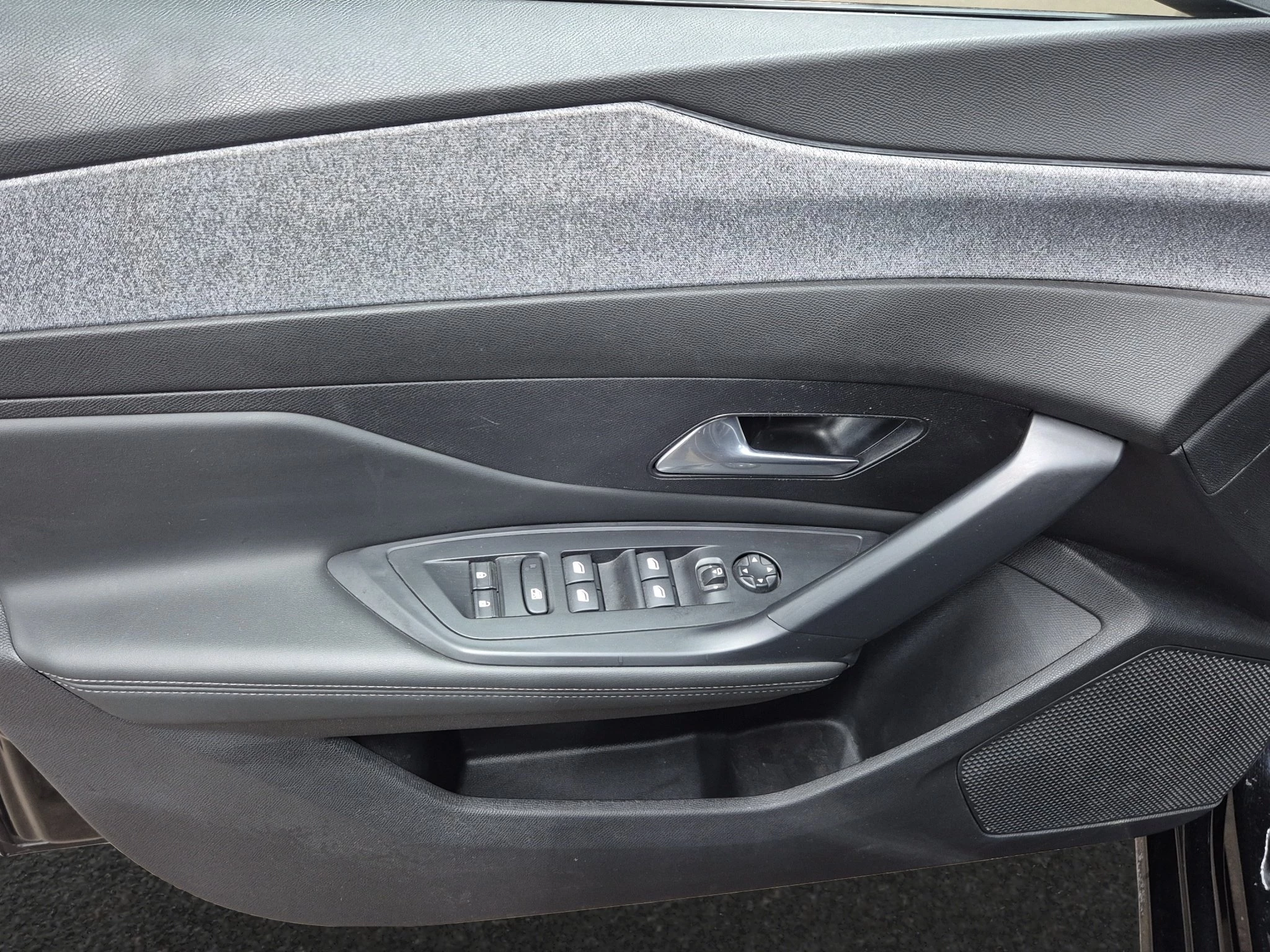 Peugeot-308-image-15