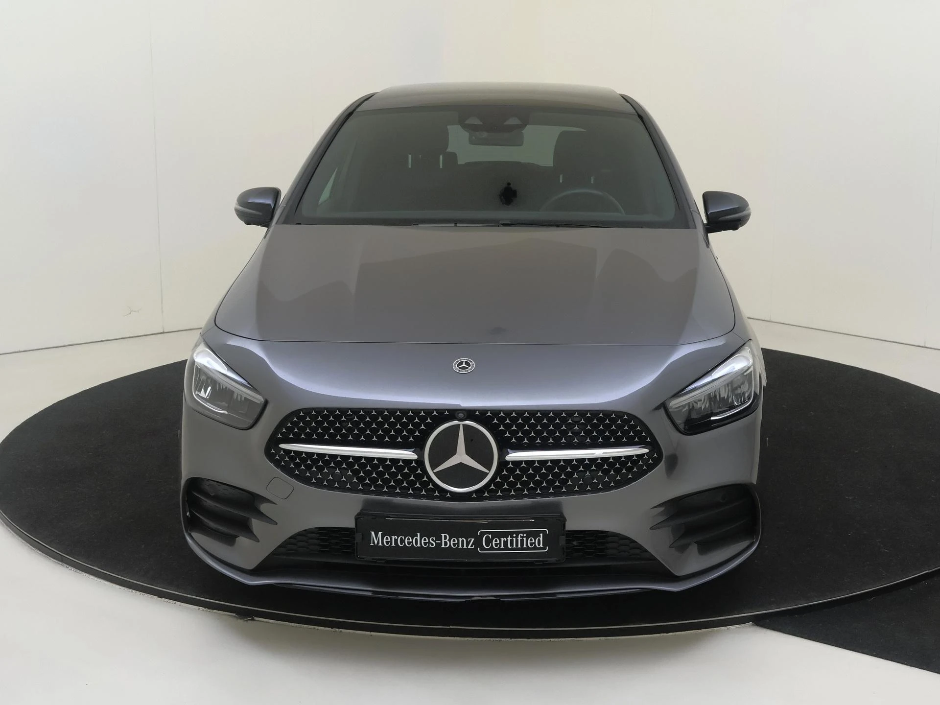 Mercedes-Benz-B-Klasse-image-5