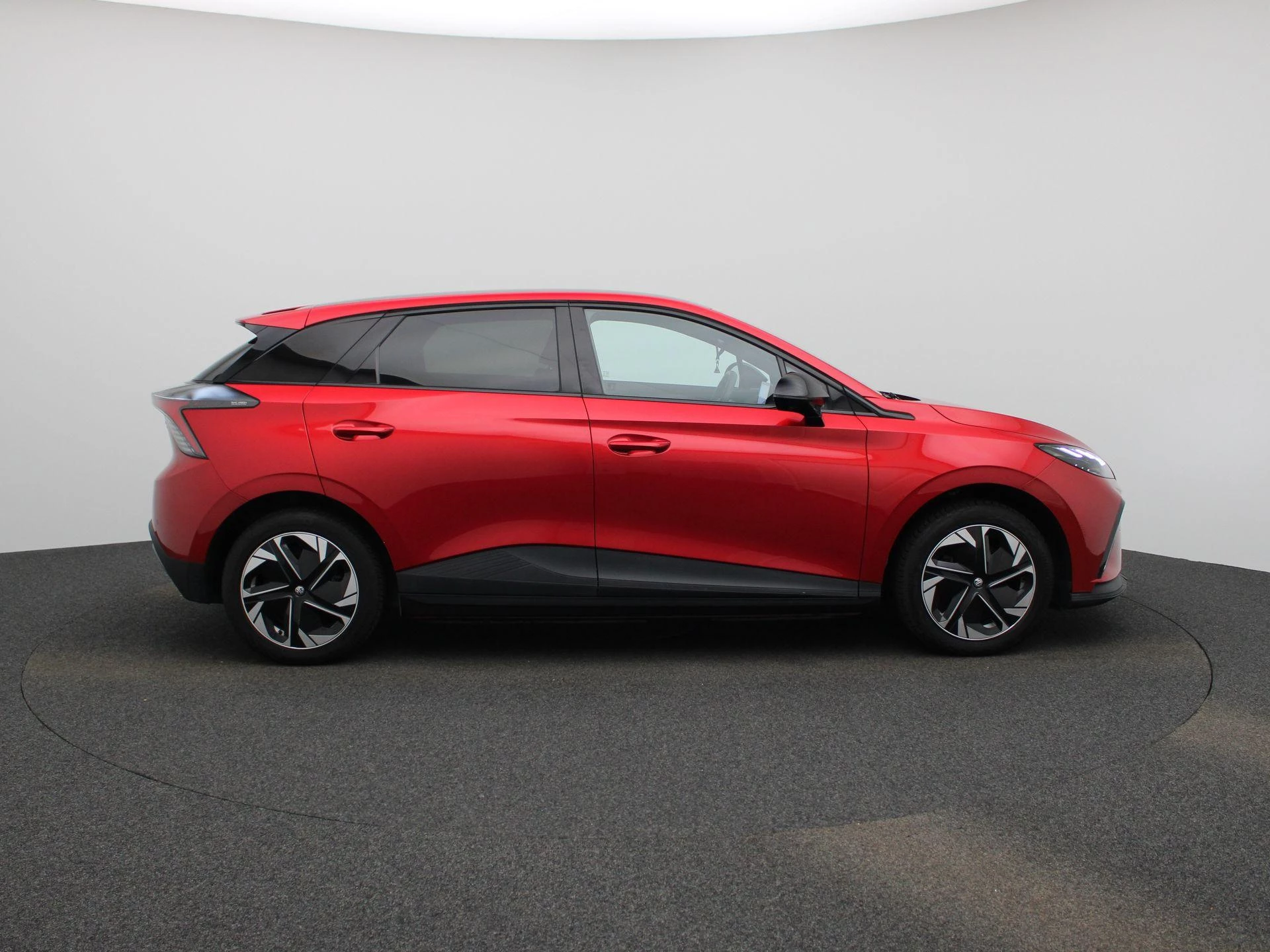 MG MG4 64 kWh Luxury