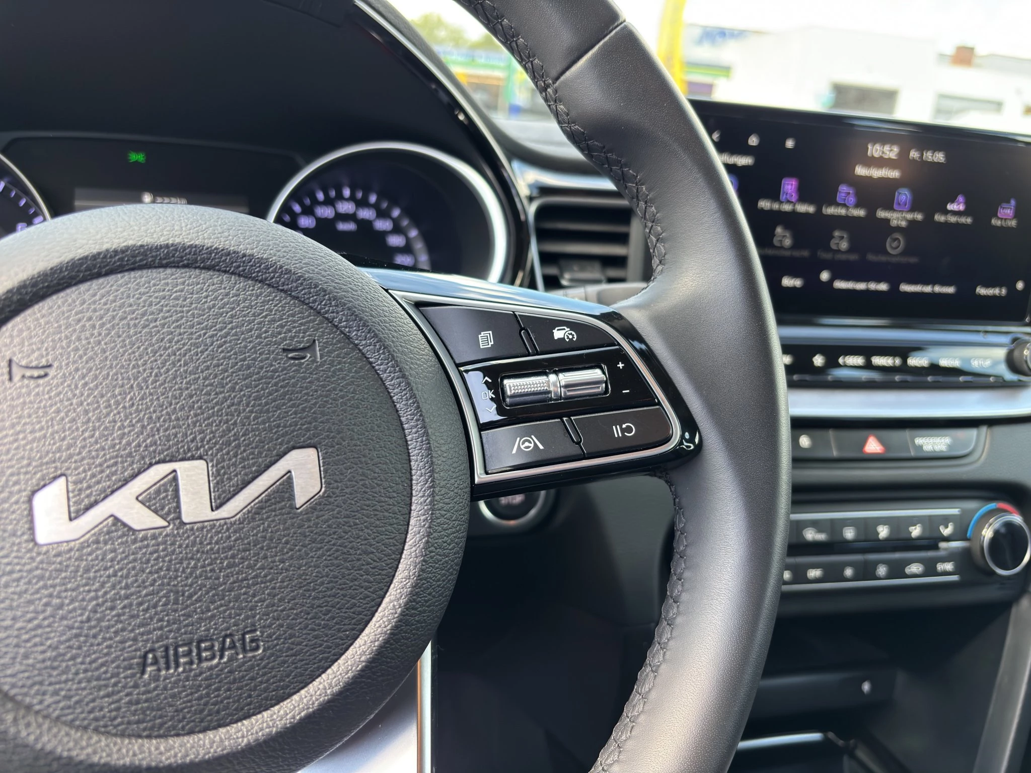 Kia Ceed Navi / Kamera / Tempo