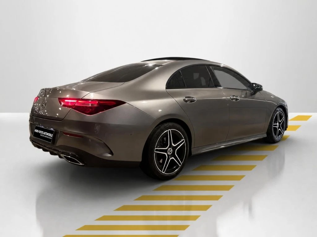 Mercedes-Benz-CLA 220-image-13
