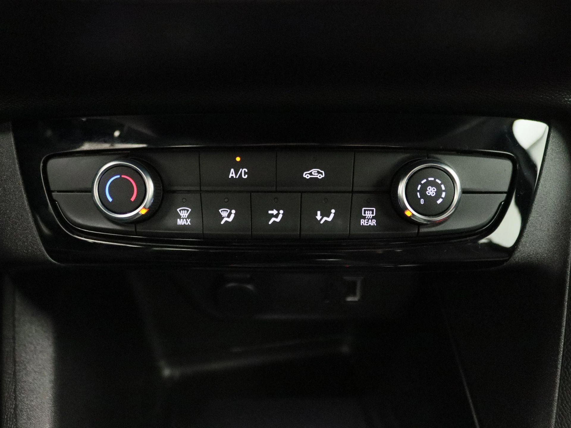 Opel Corsa 1.2 Edition