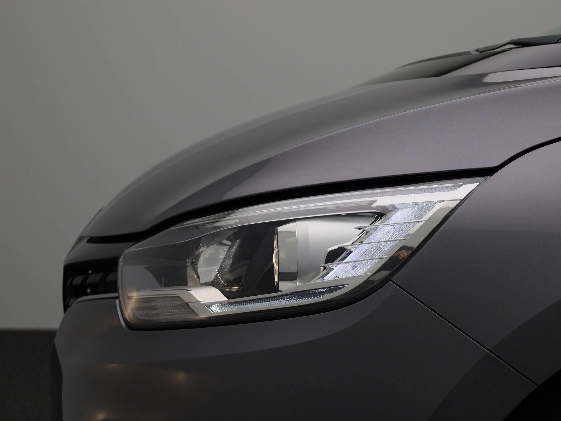 Renault-Scénic-image-14