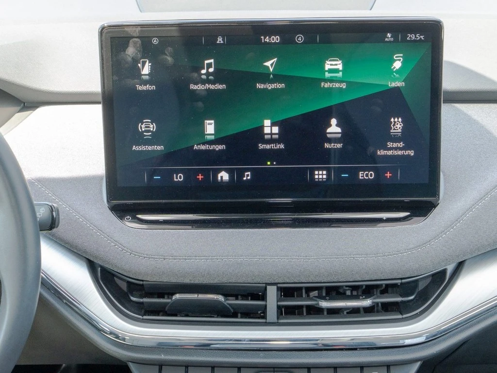 Škoda Enyaq iV 60 Loft Navi, Rear-View, LED