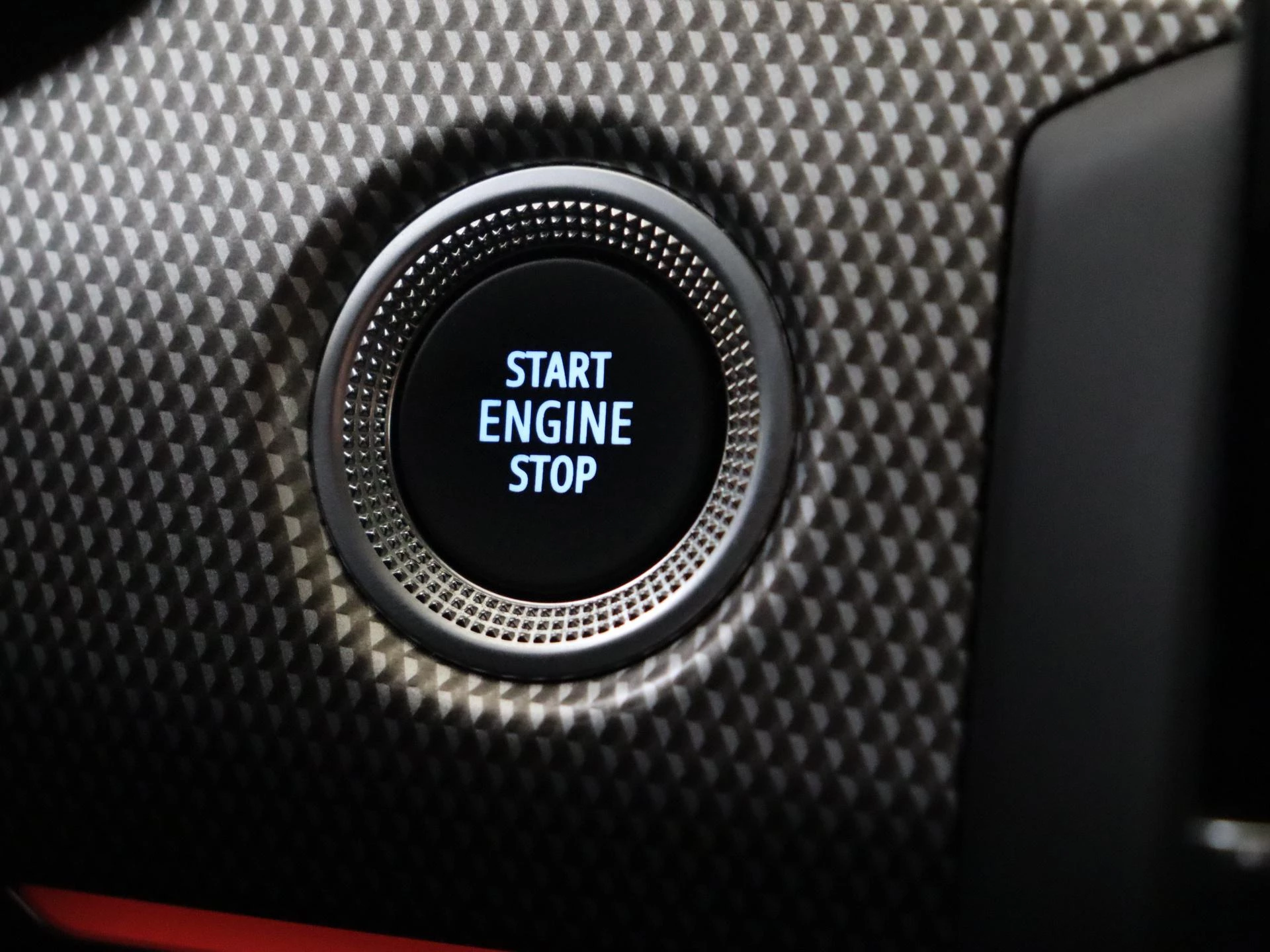 Renault-Arkana-image-25