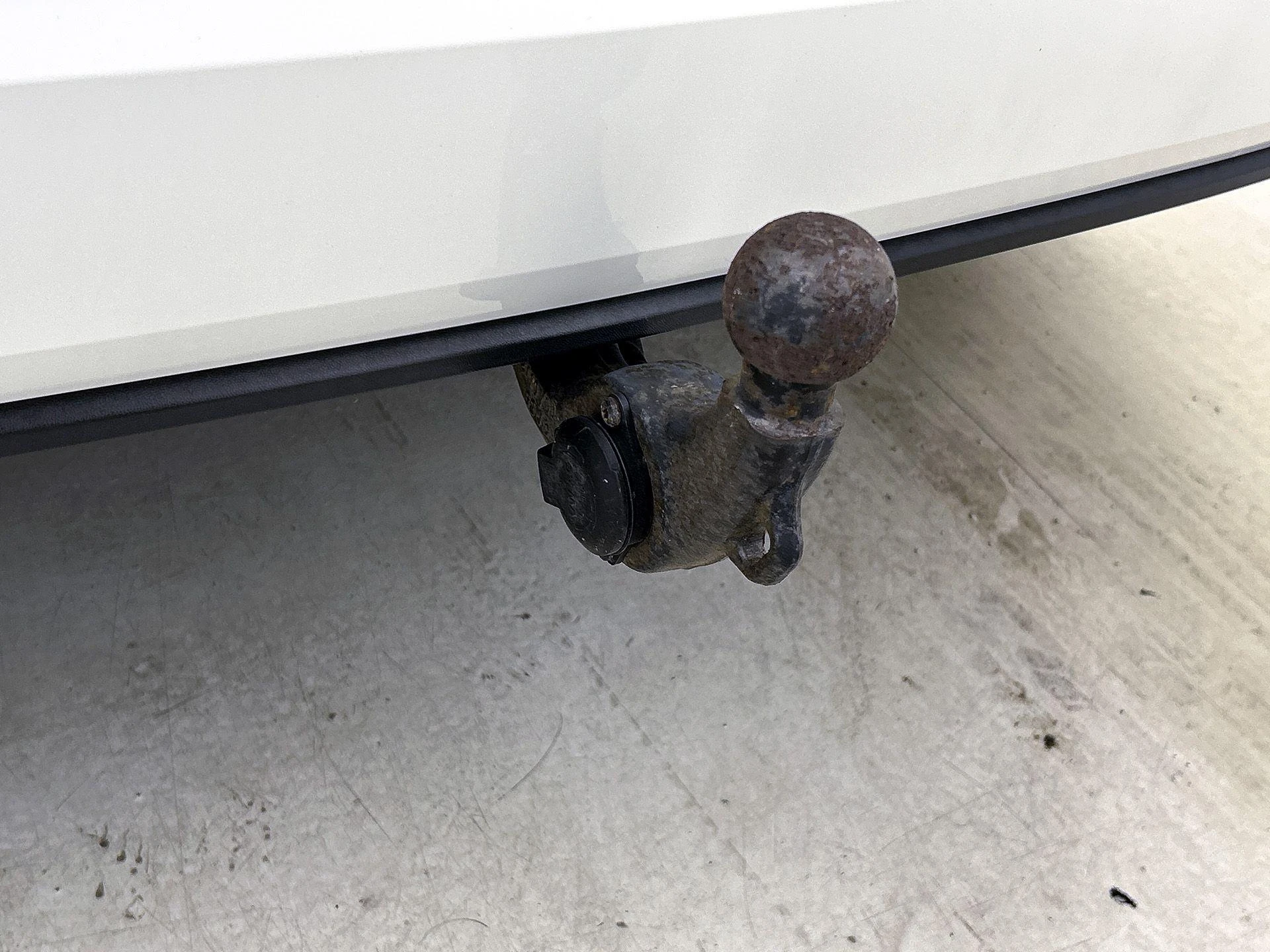 Volkswagen-Golf Sportsvan-image-8