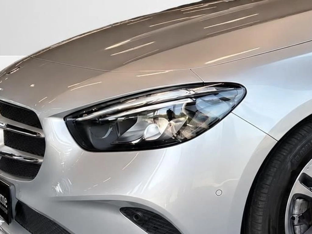 Mercedes-Benz-B-Klasse 220-image-3