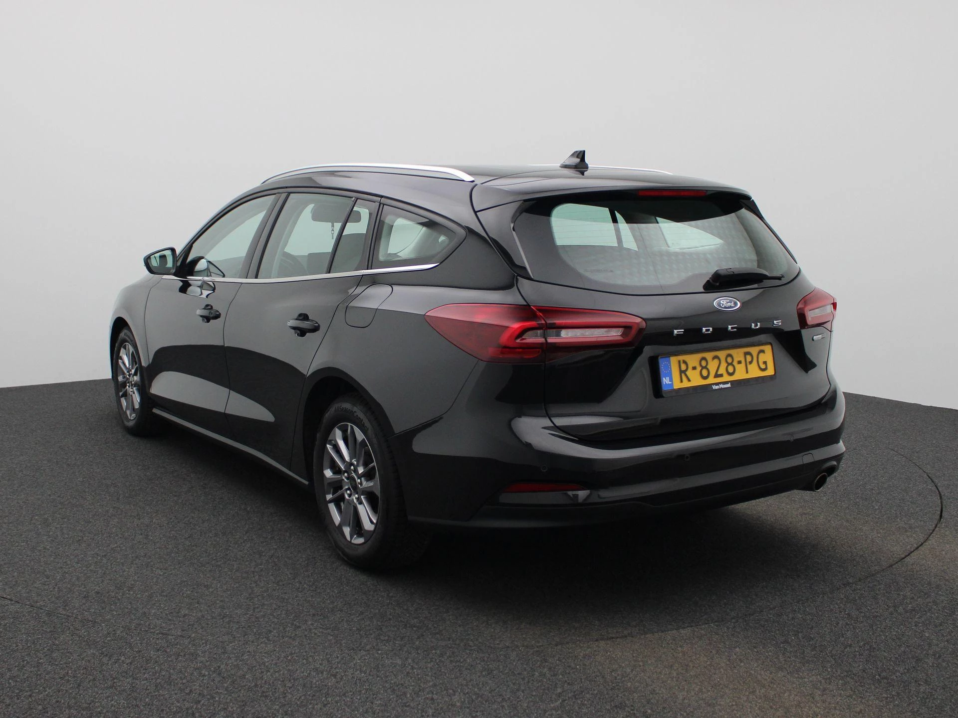 Ford-Focus-image-1
